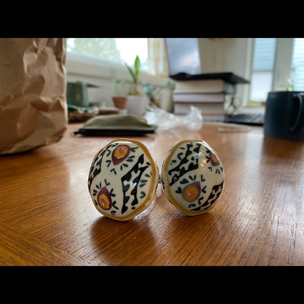 10 Anthropologie dresser / cabinet knobs